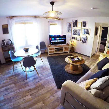Le Cocoon Lo - Prive Equipe - Haras - Parking Gratuit - Entree Autonome - Wifi - Netflix - Baignoire - Lave-linge - Lit Queen Size 160cm & Canape-lit 140cm - Jusqu'a 4 Personnes Apartament