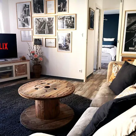 Le Cocoon Lo - Prive Equipe - Haras - Parking Gratuit - Entree Autonome - Wifi - Netflix - Baignoire - Lave-linge - Lit Queen Size 160cm & Canape-lit 140cm - Jusqu'a 4 Personnes * סן לו
