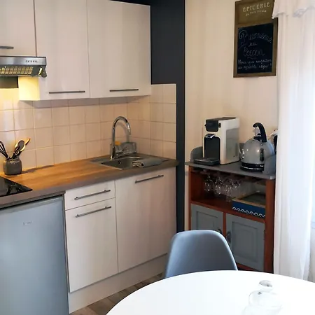 Le Cocoon Lo - Prive Equipe - Haras - Parking Gratuit - Entree Autonome - Wifi - Netflix - Baignoire - Lave-linge - Lit Queen Size 160cm & Canape-lit 140cm - Jusqu'a 4 Personnes Apartament