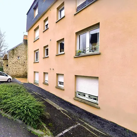 Le Cocoon Lo - Prive Equipe - Haras - Parking Gratuit - Entree Autonome - Wifi - Netflix - Baignoire - Lave-linge - Lit Queen Size 160cm & Canape-lit 140cm - Jusqu'a 4 Personnes *