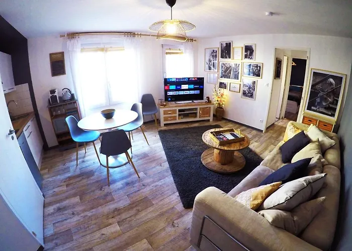 Le Cocoon St Lo: Private Cozy With Netflix & Free Parking Apartment