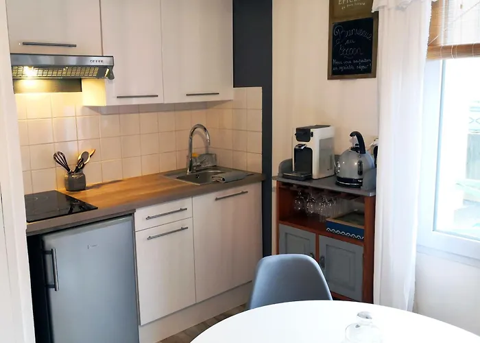 Le Cocoon St Lo: Private Cozy With Netflix & Free Parking Apartment