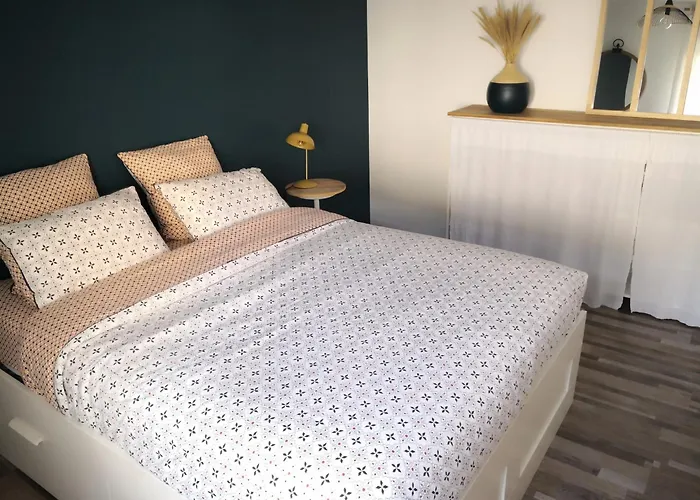 Le Cocoon St Lo: Private Cozy With Netflix & Free Parking Apartment *